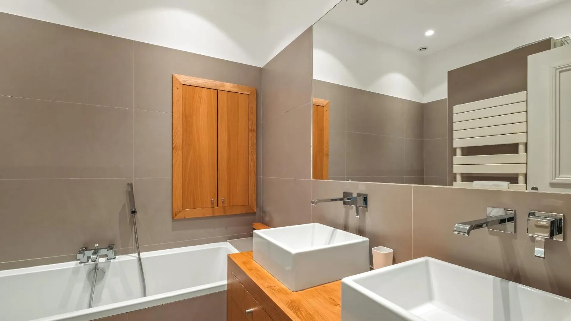 Le Meissonier 3-Bedroom Apartment In Terreaux Lyon