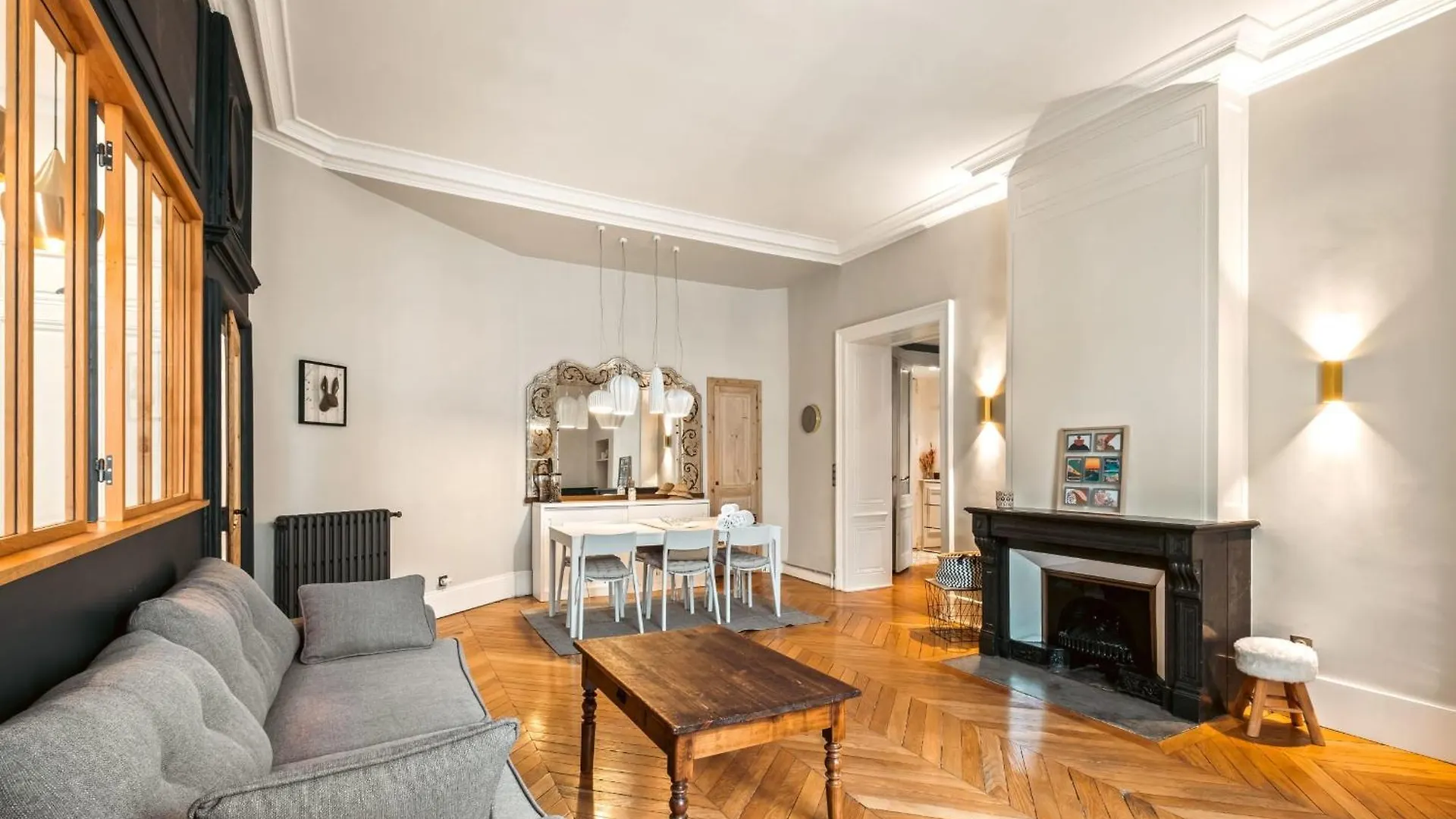 Le Meissonier 3-Bedroom Apartment In Terreaux Lyon 0*,  France